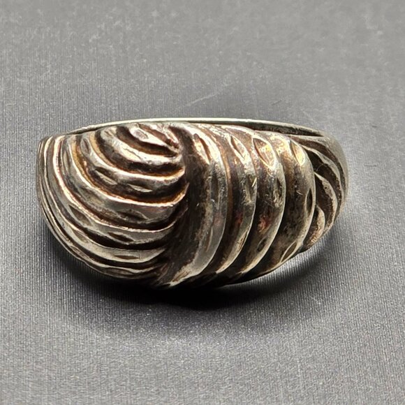 Illegible Makers Mark Jewelry - VTG Sterling Silver Woven Ribbed Dome Shrimp Ring Size 7.5 Textured 5.71g Signed